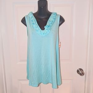 Crown & Ivy loose stretch tank top